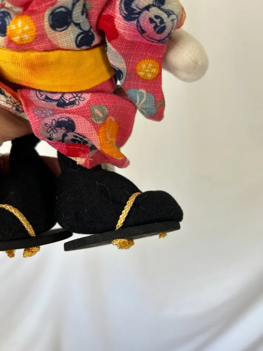 Vintage Minnie Mouse in Japanese Kimono 8